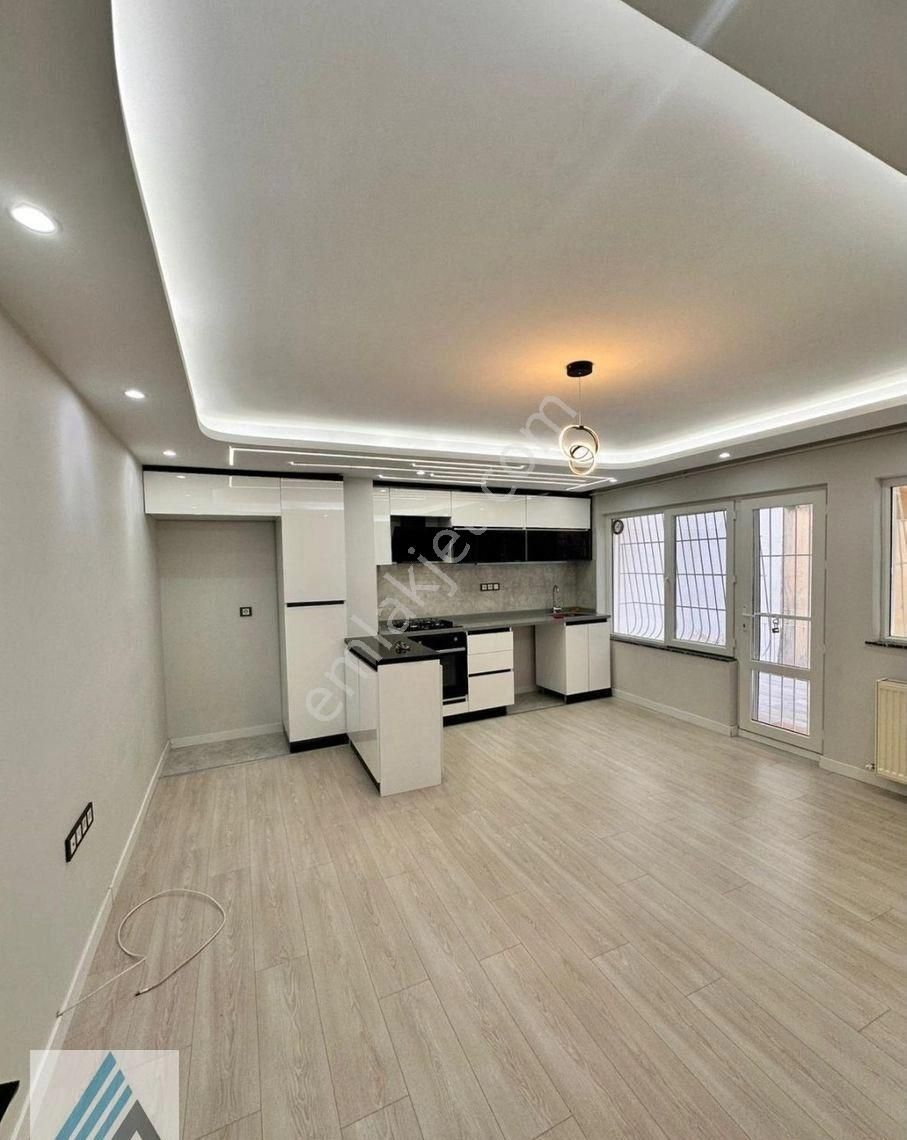 Atanora Vadi'den Sokullu Cad.üzeri Amerikan Mutfak Lüks Yapılı Teras Kullanımlı 3+1 - Görsel 29