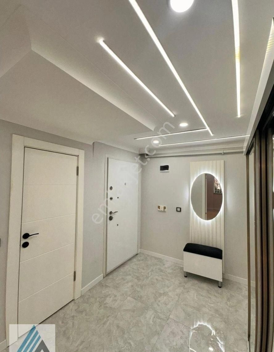 Atanora Vadi'den Sokullu Cad.üzeri Amerikan Mutfak Lüks Yapılı Teras Kullanımlı 3+1 - Görsel 11