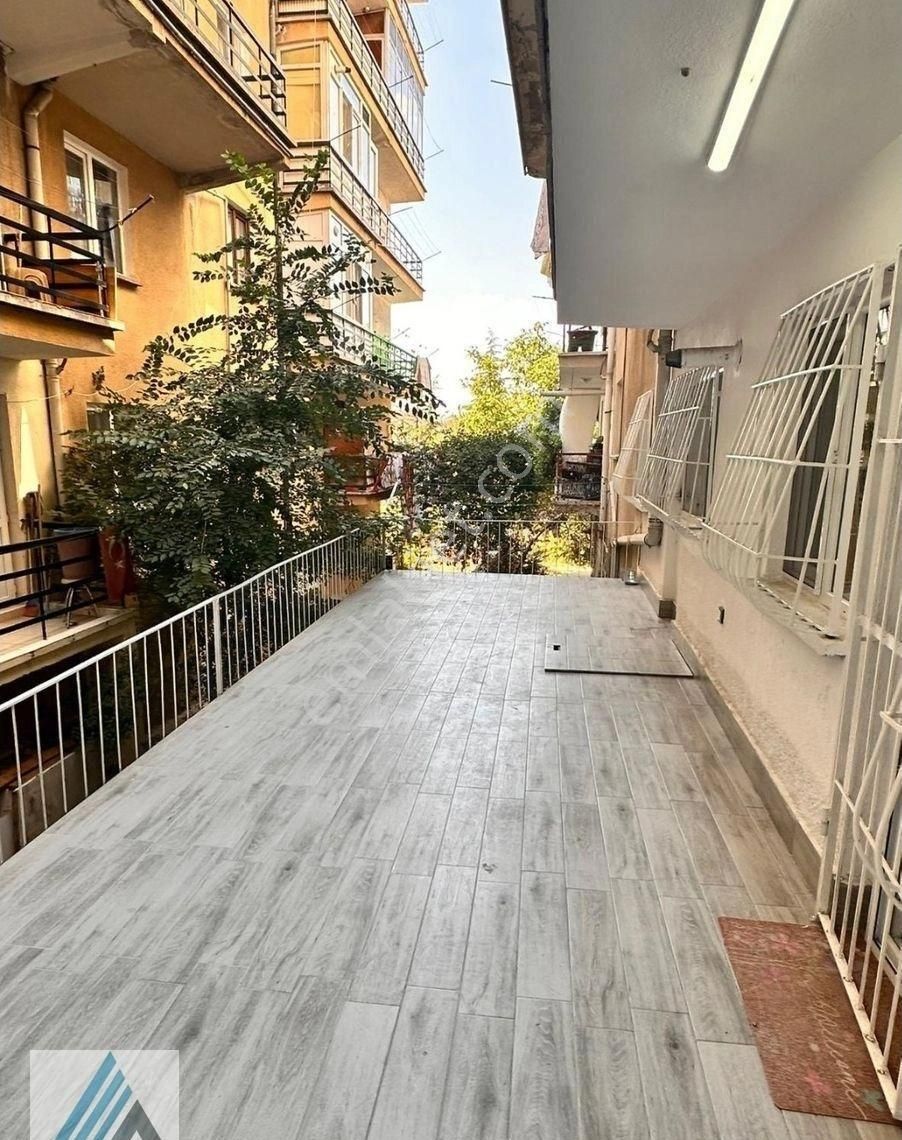 Atanora Vadi'den Sokullu Cad.üzeri Amerikan Mutfak Lüks Yapılı Teras Kullanımlı 3+1 - Görsel 9