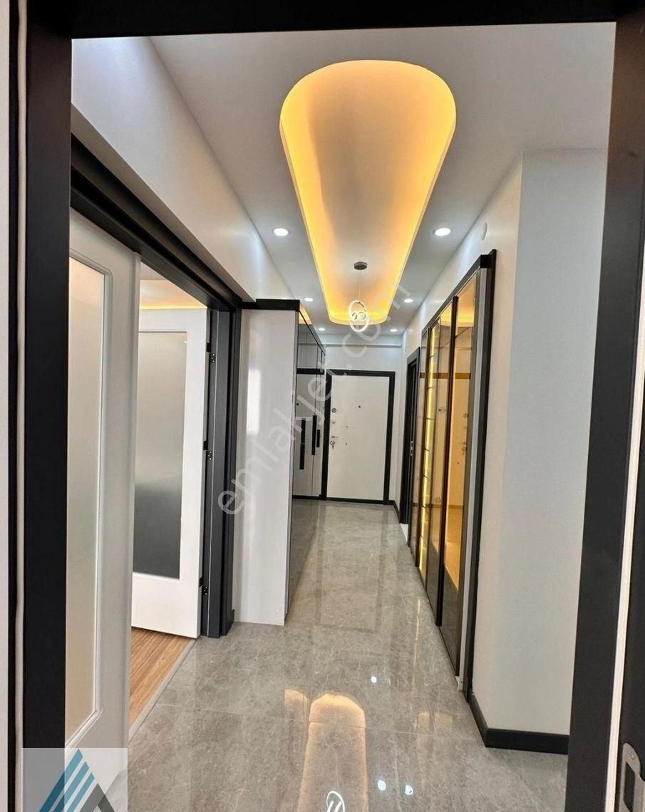 Atanora Vadi'den Dikmen Cad Üzeri Lüks Yapılı Amerikan Mutfak Kombili 3+1 - Görsel 15