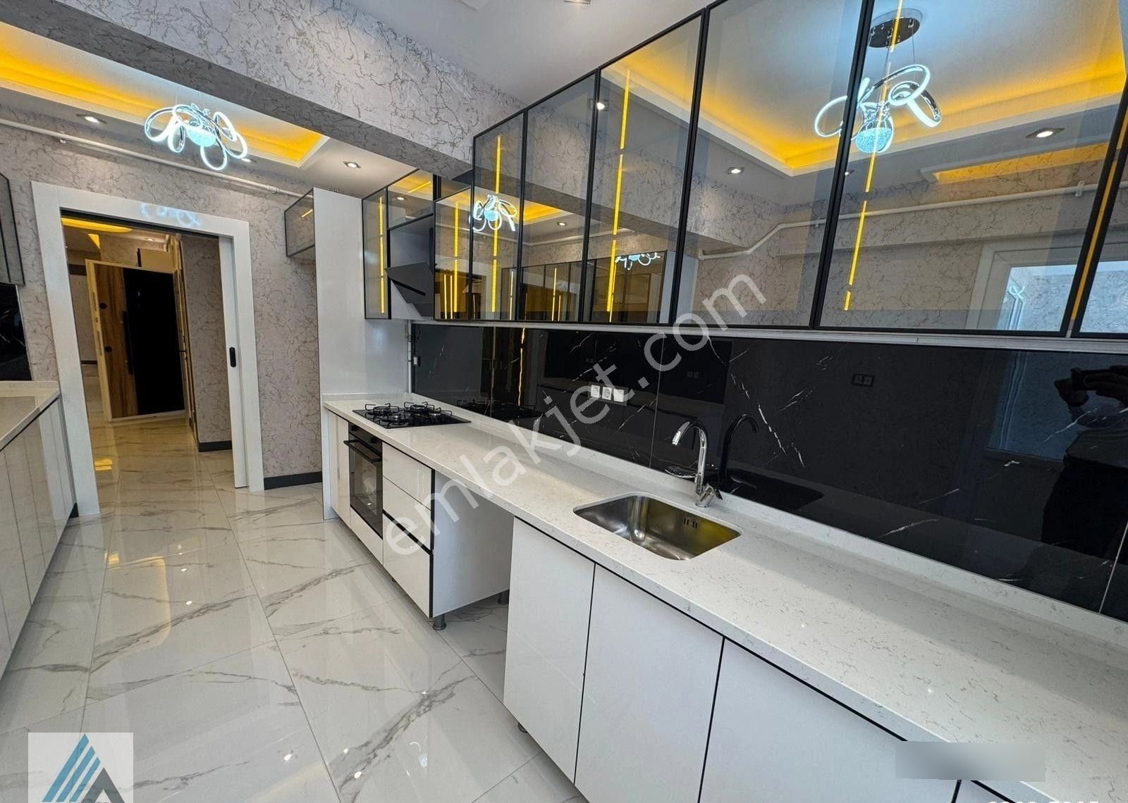 Atanora Vadi'den Dikmende 3 Banyolu Lüks Yapılı Merkezi Lokasyonda 3+1 - Görsel 10