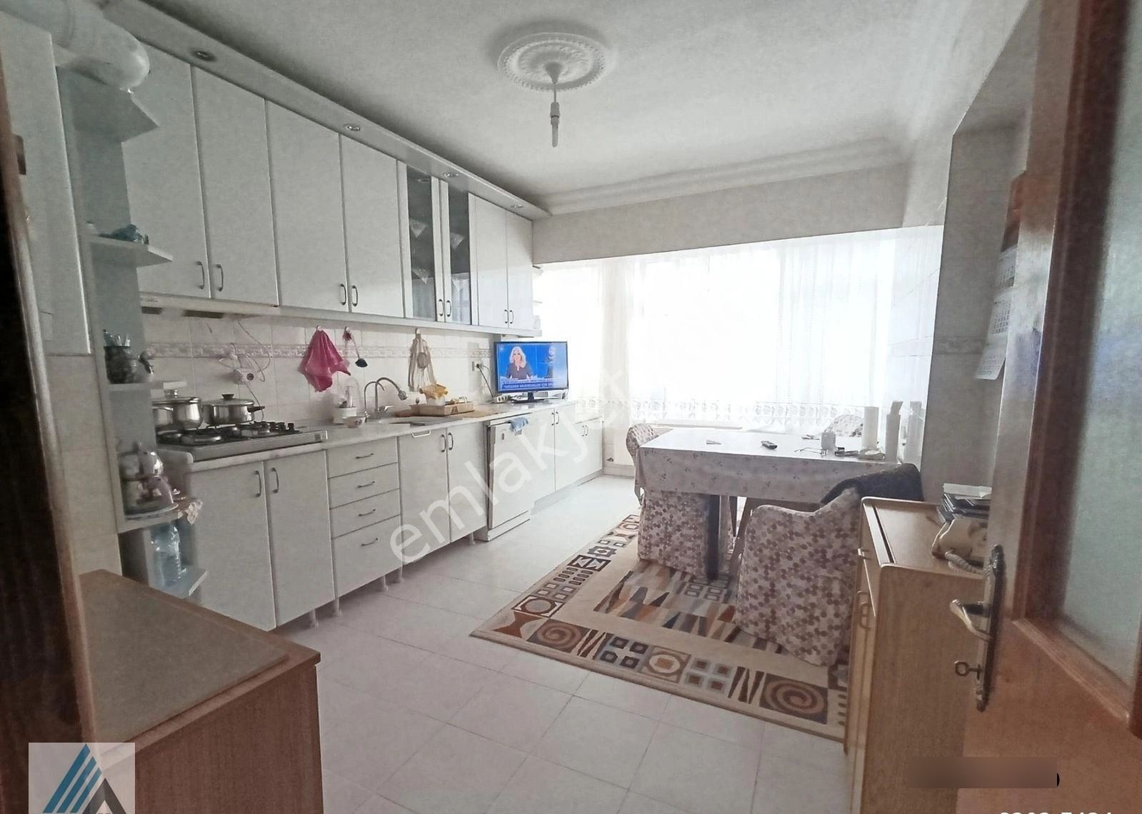 Atanora Vadi'den Dikmen'de Satılık Cadde Yakını 170m2 Daire - Görsel 6