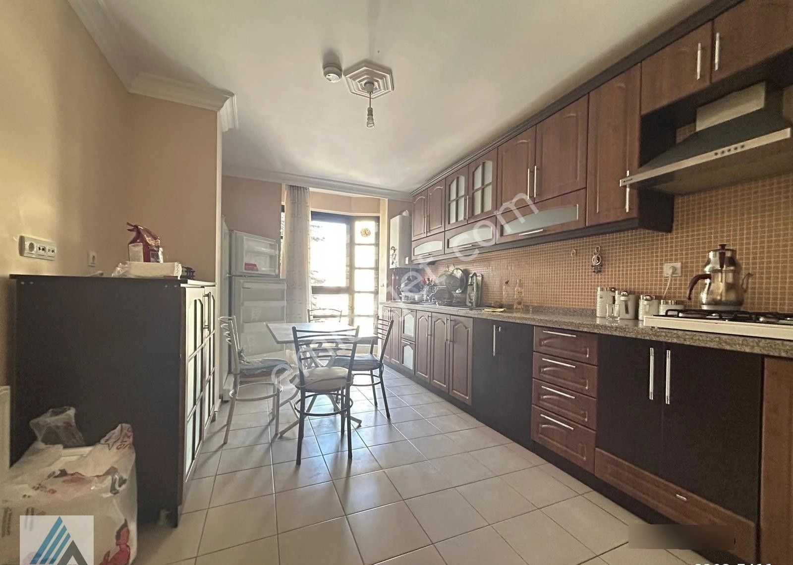 Atanora Vadi'den Arakatta 3+1 Ebeveyn Banyolu Turan Güneş Yakını