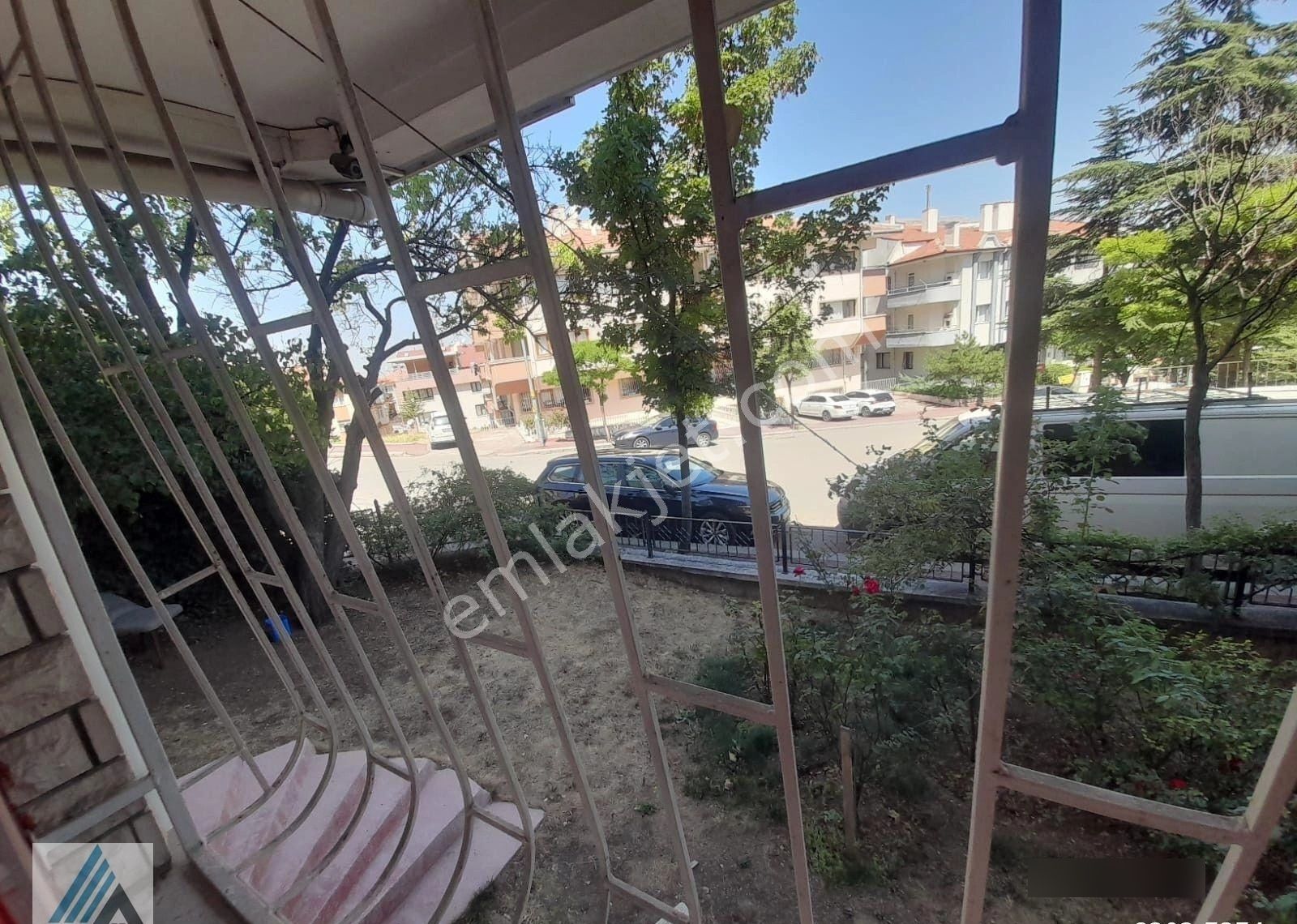 Atanora Vadi'den Merkezi Lokasyon'da 3+1 Köşe Başında Ön Cephe Giriş Kat' Da Daire - Görsel 21