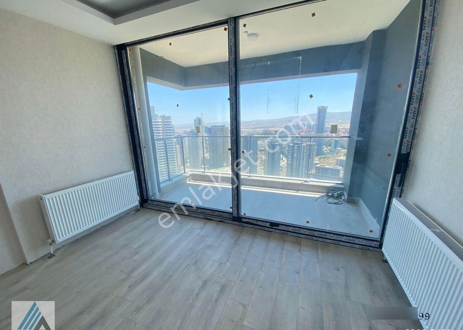 Atanora Vadi'den Crystal Tower 'de Yüksek Katta Panoramik Manzaralı 2+1 - Görsel 31