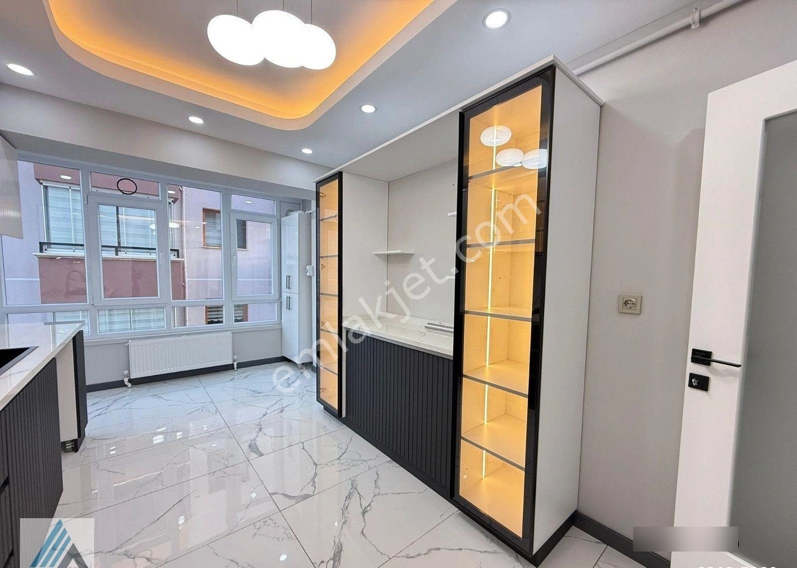 Atanora Vadi'den Lizbon Cad. Üzerinde 3+1 Arakat Manzaralı Süperlüx Yapılı Satılık Daire - Görsel 18