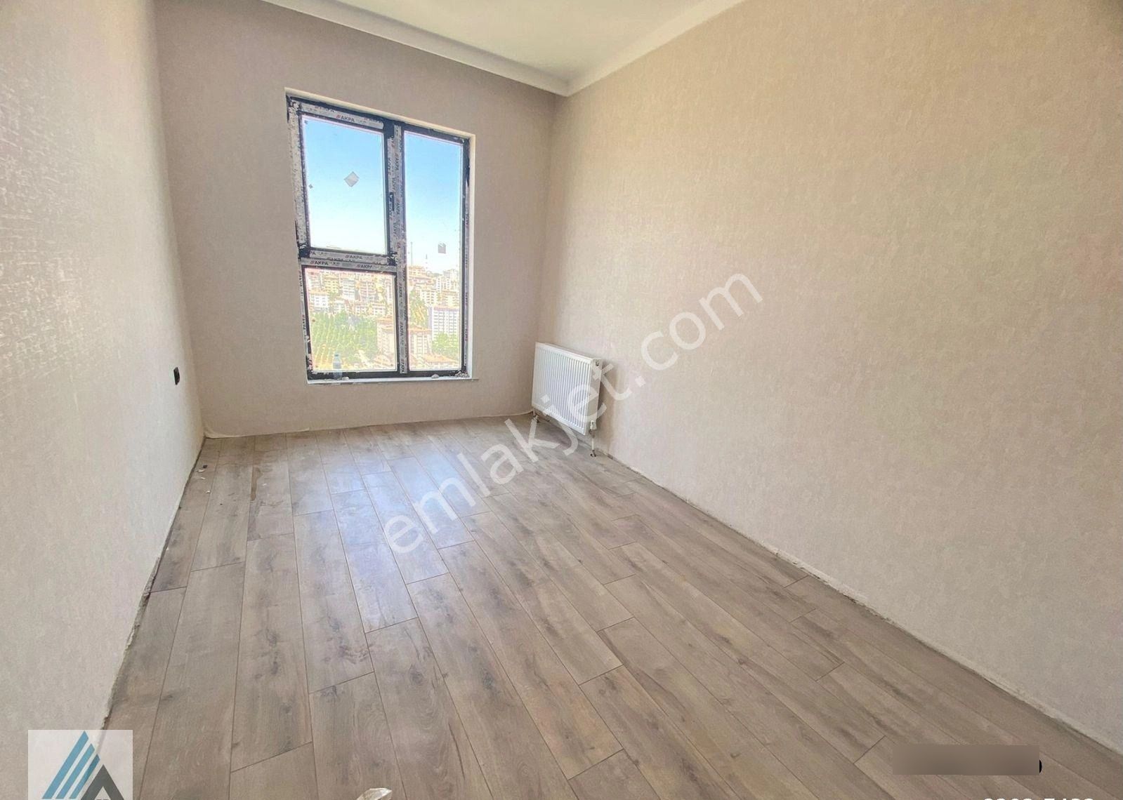 Atanora Vadi'den Crystal Tower 'de Yüksek Katta Manzaralı Lüks 2+1 Daire - Görsel 2