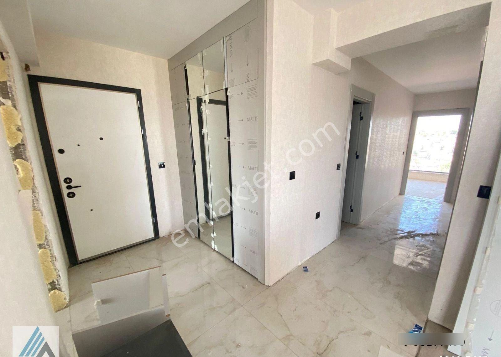 Atanora Vadi'den Crystal Tower 'de Yüksek Katta Manzaralı Lüks 2+1 Daire - Görsel 24