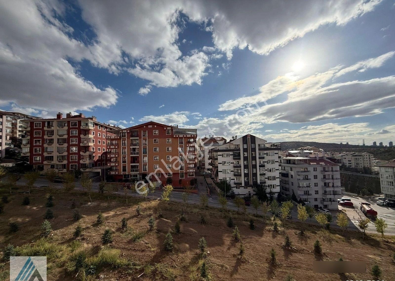 Atanora Vadi'den Cevizlidere Cad. Yakını 3+1 Süperlüx Yapılı Vadi Ve Orman Manz. Arakat Satılık Dair - Görsel 2