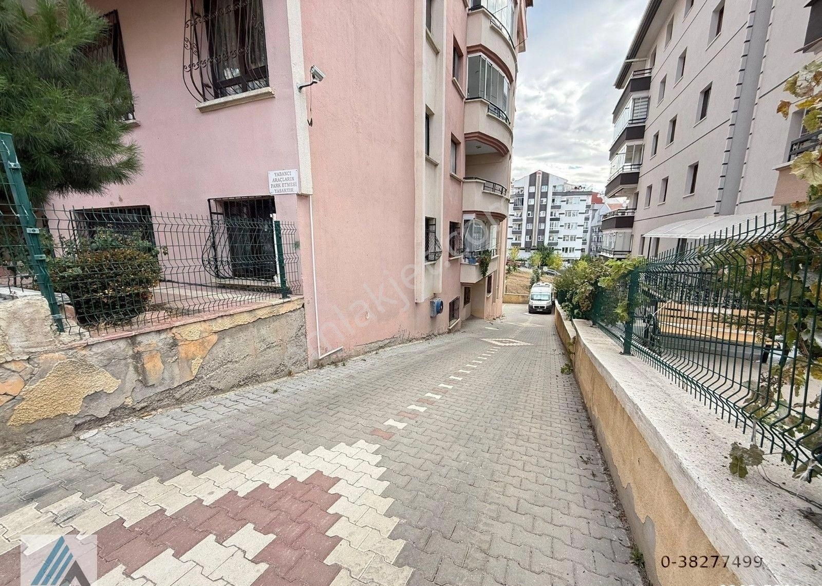 Atanora Vadi'den Cevizlidere Cad. Yakını 3+1 Süperlüx Yapılı Vadi Ve Orman Manz. Arakat Satılık Dair - Görsel 8