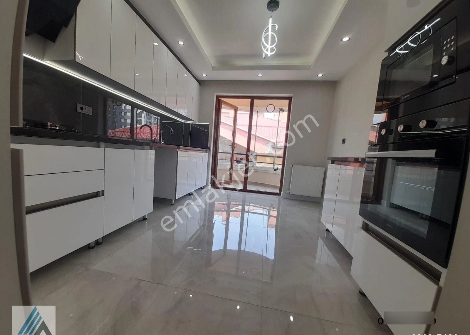 Atanora Vadi'den Dikmen Caddesi Üzerinde 4+1 Ön Cephe Süperlüx Yapılı Daire - Görsel 26