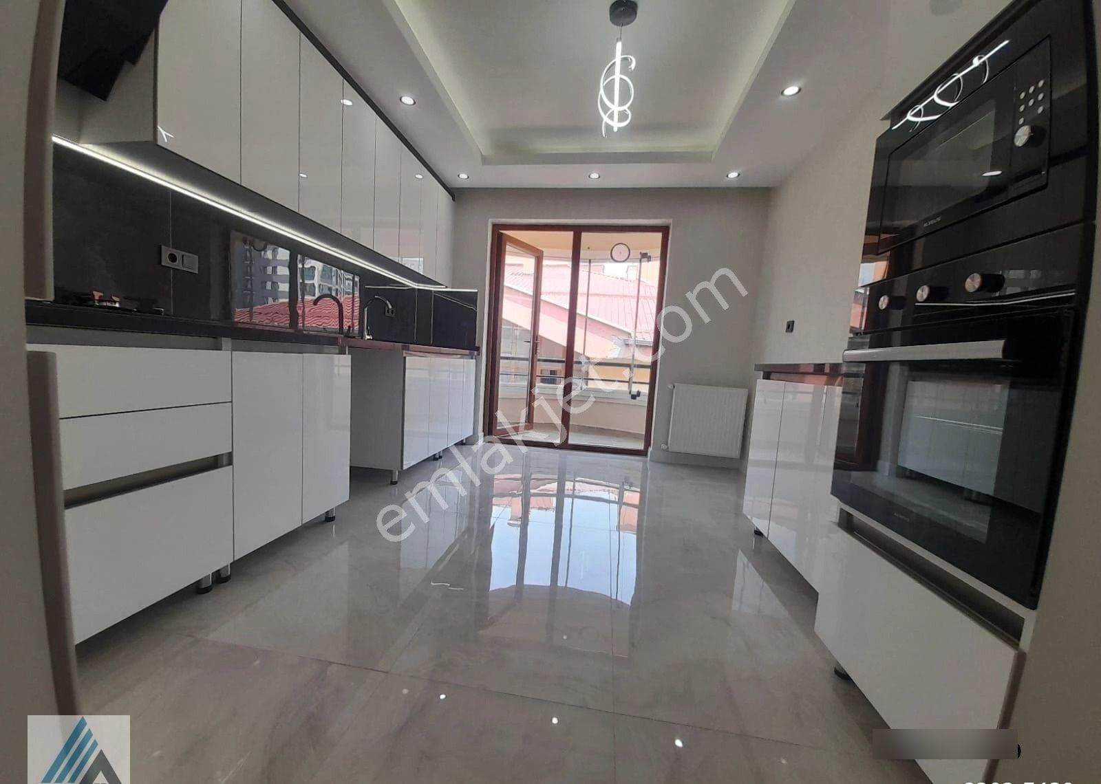 Atanora Vadi'den Dikmen Caddesi Üzerinde 4+1 Ön Cephe Süperlüx Yapılı Daire - Görsel 4