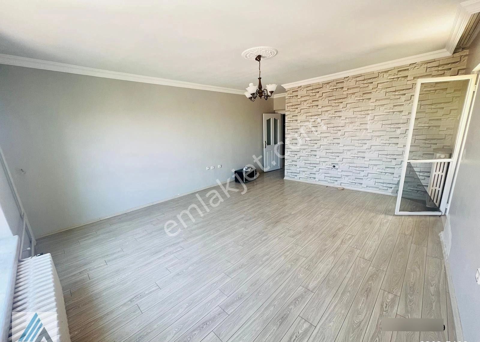 Atanora Vadi'den Ara Kat Cahit Sıtkı Sokakta Güney Batı Cephe Bol Güneşli Boş 3+1 - Görsel 24