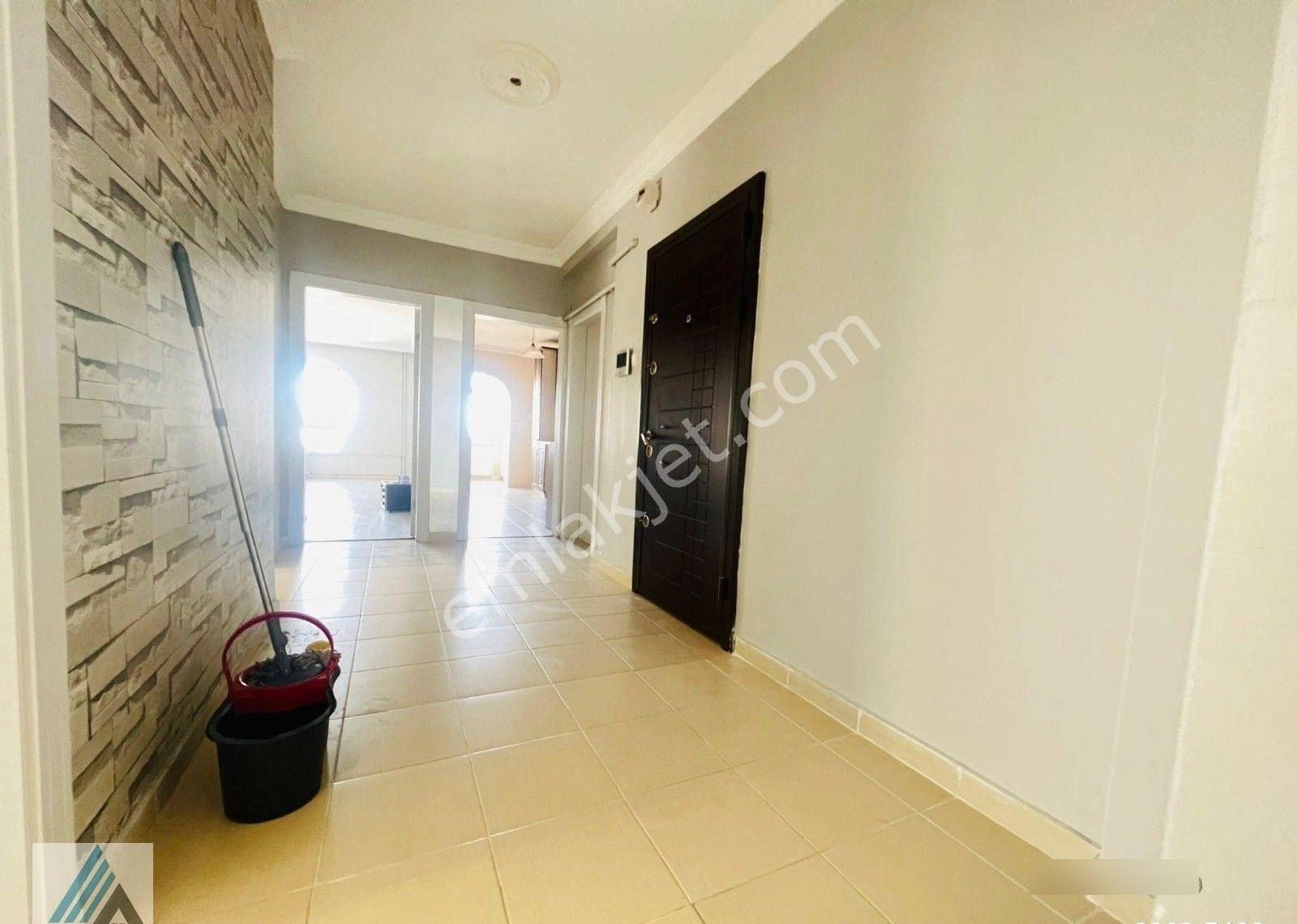 Atanora Vadi'den Ara Kat Cahit Sıtkı Sokakta Güney Batı Cephe Bol Güneşli Boş 3+1 - Görsel 23