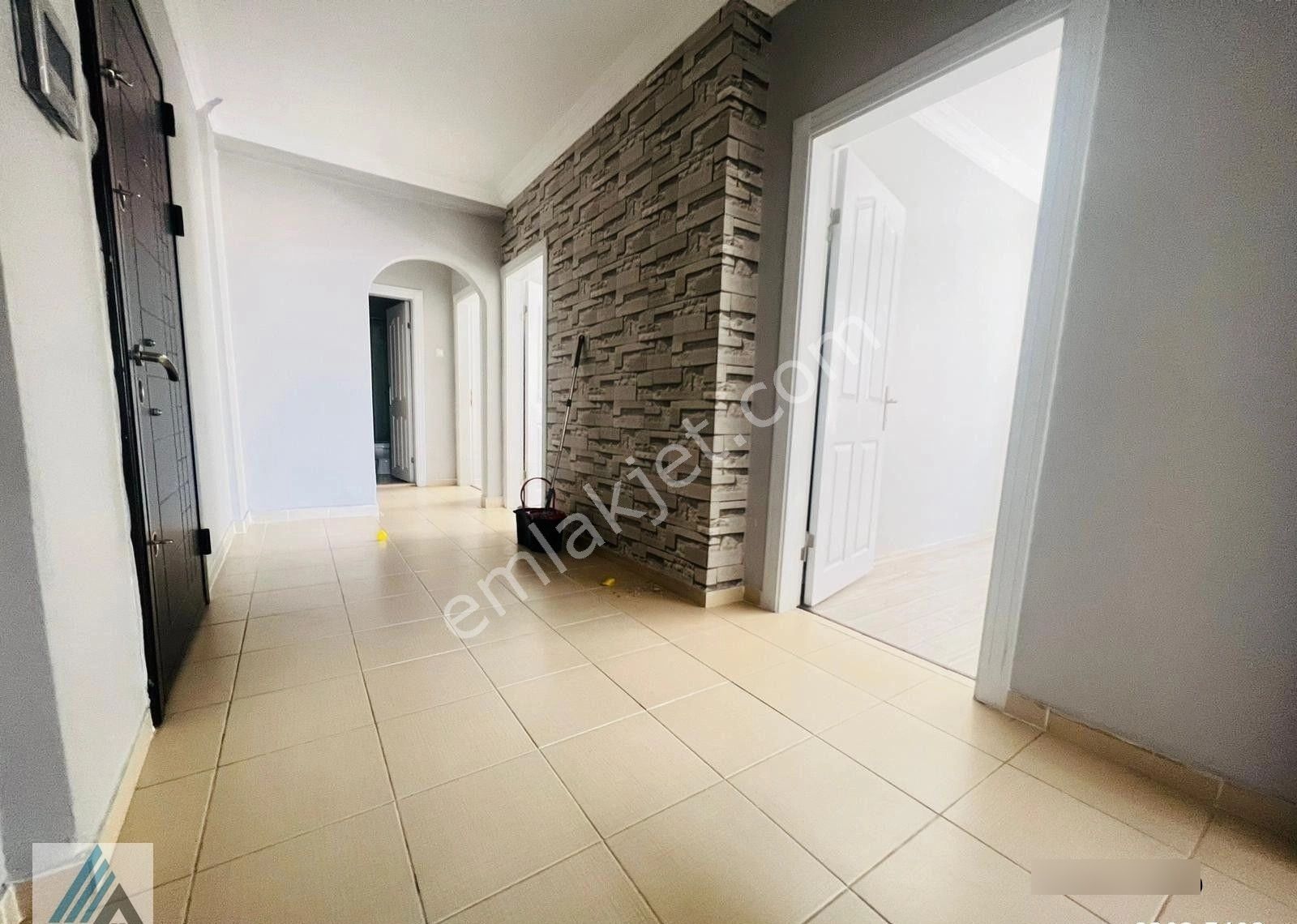 Atanora Vadi'den Ara Kat Cahit Sıtkı Sokakta Güney Batı Cephe Bol Güneşli Boş 3+1 - Görsel 11