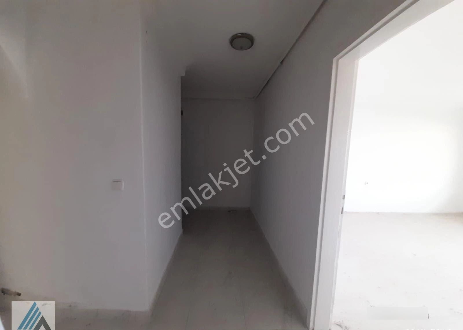 Atanora Vadi'den Sokullu Cadde Üzeri 3+1 Bahçe Çıkışlı Temiz Yapılı Daire - Görsel 24