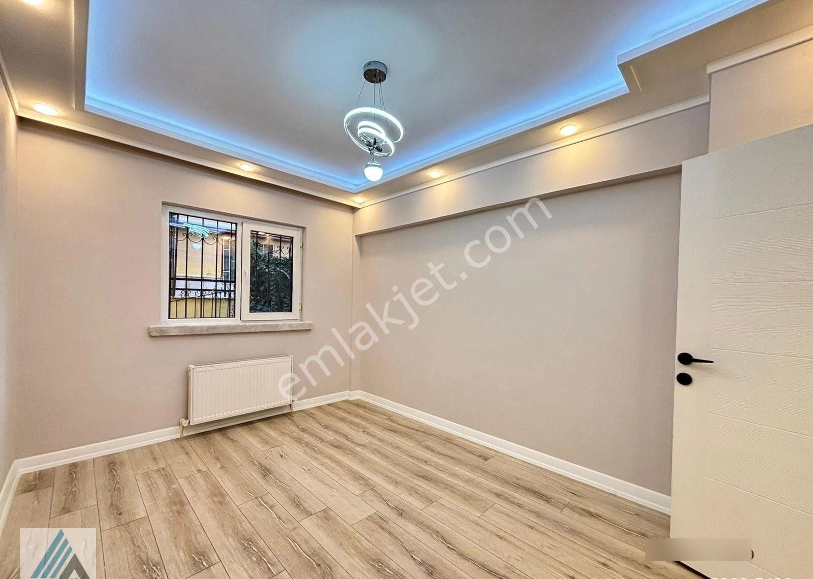 Atanora Vadi'den Perçem Sokak'ta Ana Cadde Yakını,giriş Kat,3+1+kilerli,lüks Yapılı - Görsel 10