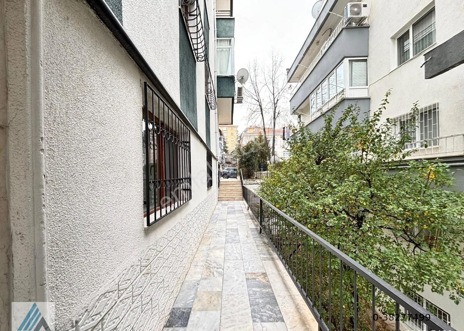 Atanora Vadi'den Perçem Sokak'ta Ana Cadde Yakını,giriş Kat,3+1+kilerli,lüks Yapılı - Görsel 14