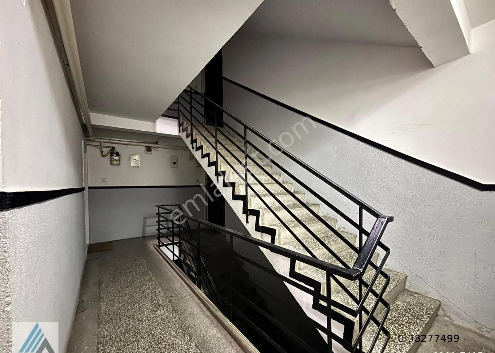 Atanora Vadi'den 3+1 Kombili Manzaralı Arakatta Isı Yalıtımlı Sokullu Cd Paralelinde Merkezi Konumda - Görsel 9