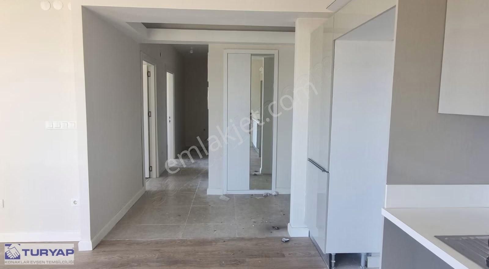 Sur Yapı'da Kiralık Sıfır 2+1 Daire - Görsel 10