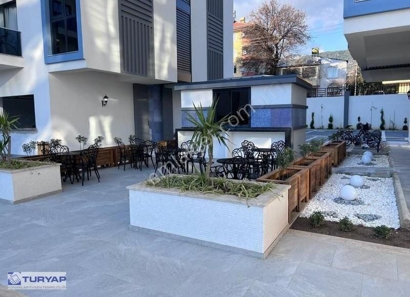 Turyap Evşen'den 1+1 Luks Katta Eşyalı 3 Katta - Görsel 15