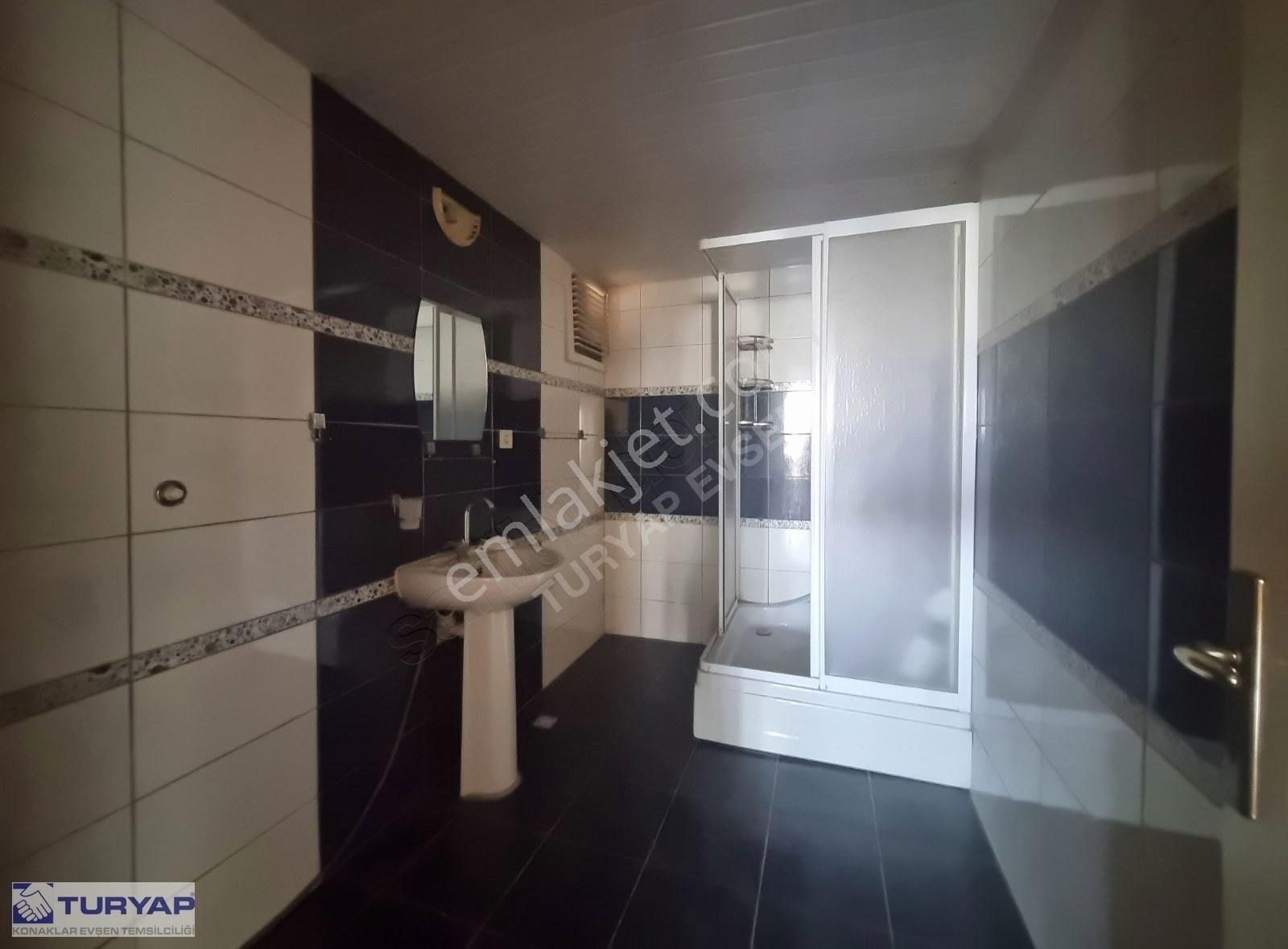 Cebesoy Caddesi Üzerinde Satılık 3+1 Daire - Görsel 14