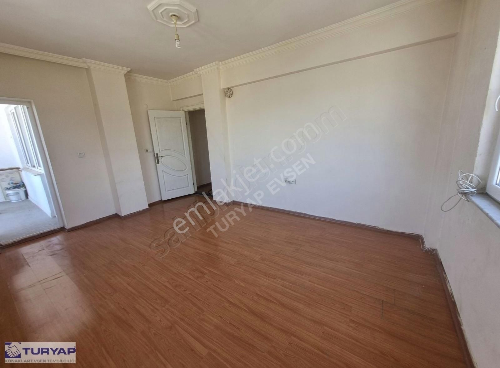 Cebesoy Caddesi Üzerinde Satılık 3+1 Daire - Görsel 10