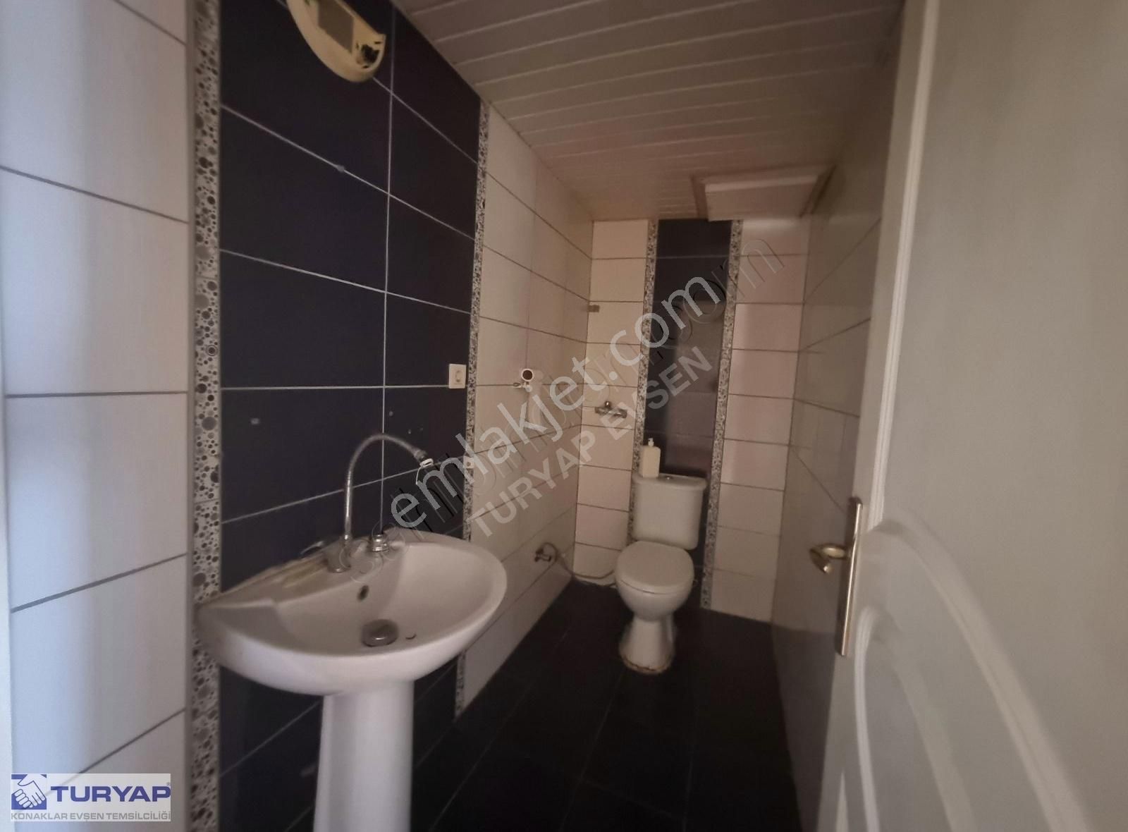 Cebesoy Caddesi Üzerinde Satılık 3+1 Daire - Görsel 11