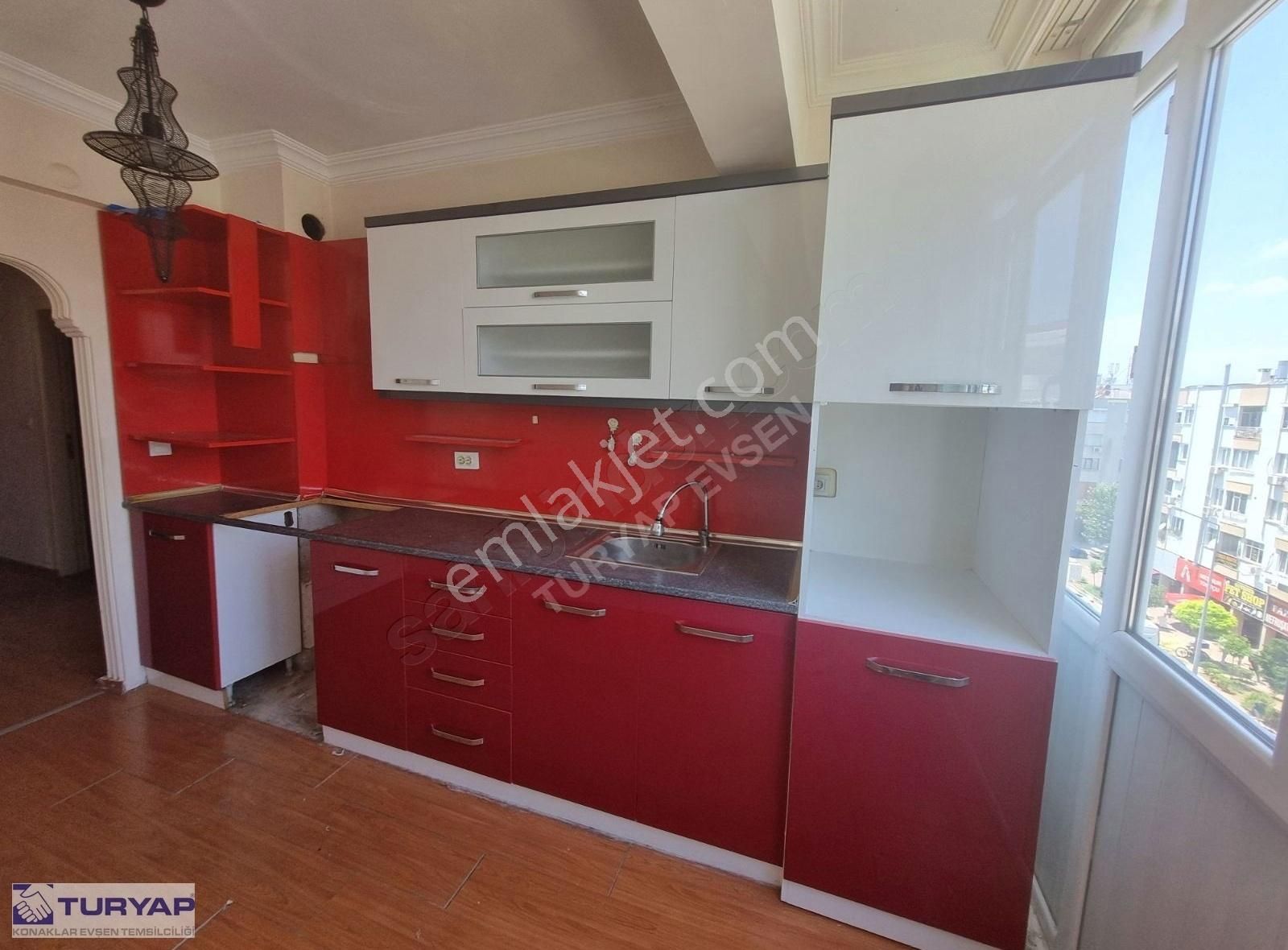 Cebesoy Caddesi Üzerinde Satılık 3+1 Daire - Görsel 16