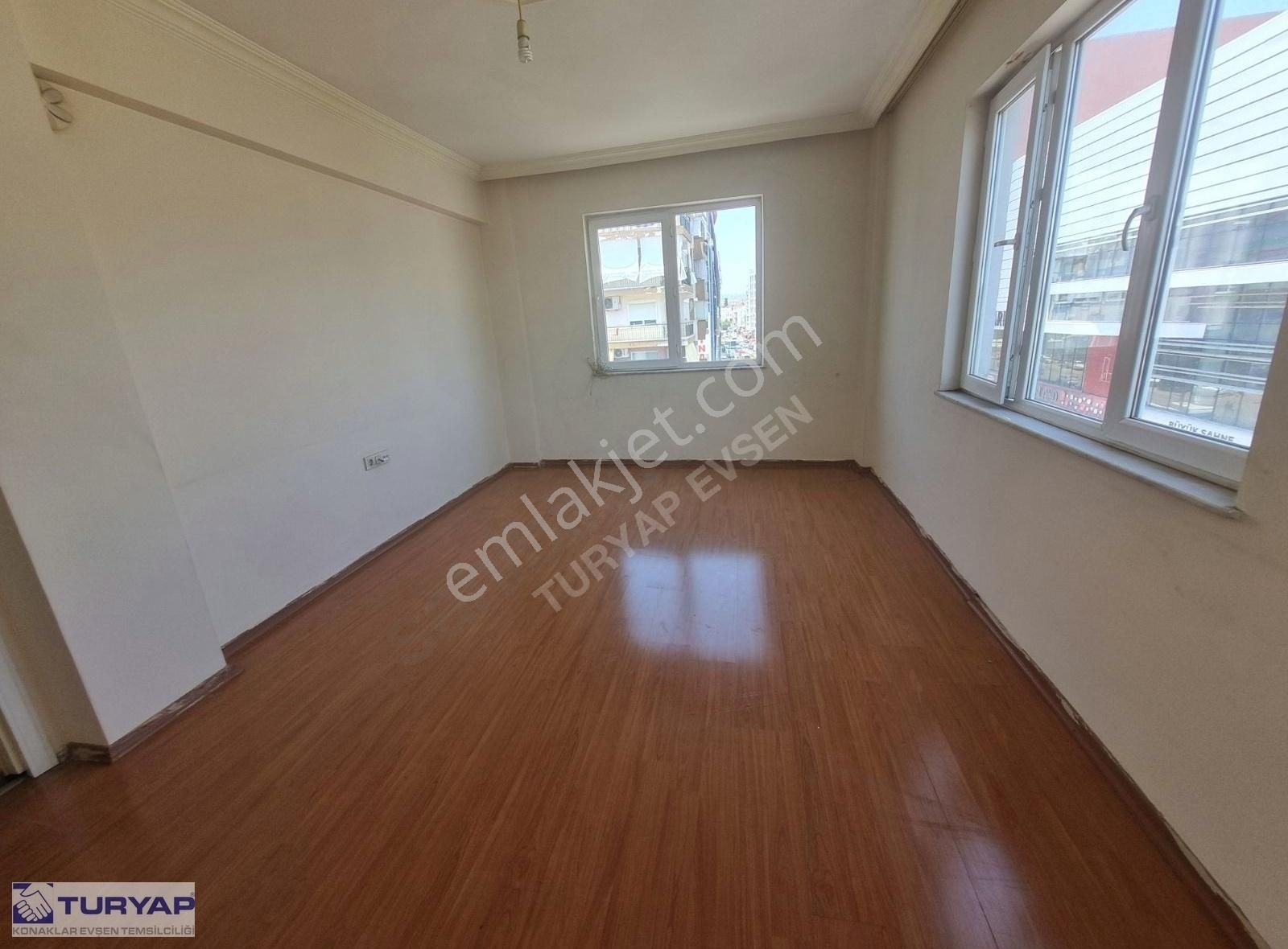 Cebesoy Caddesi Üzerinde Satılık 3+1 Daire - Görsel 18