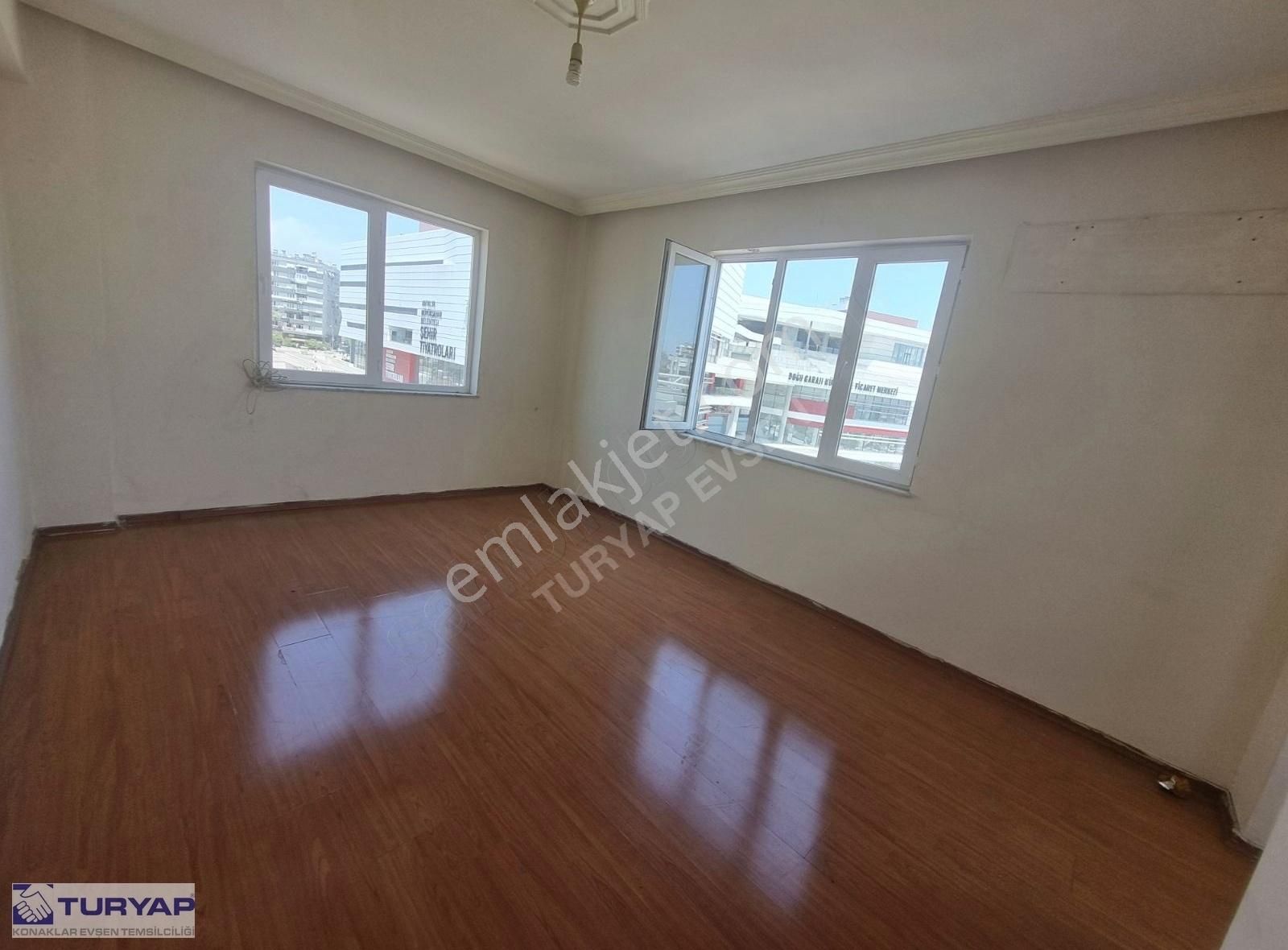 Cebesoy Caddesi Üzerinde Satılık 3+1 Daire - Görsel 8