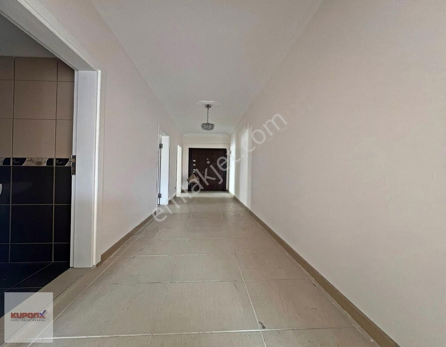 Beylikdüzü Kavaklıda Fırsat 4+2 Dublex Daire - Görsel 6