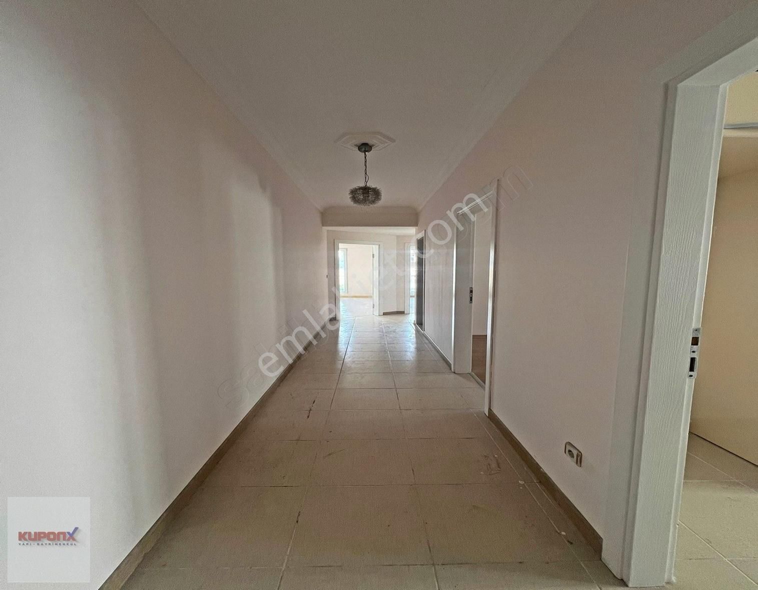 Beylikdüzü Kavaklıda Fırsat 4+2 Dublex Daire - Görsel 18