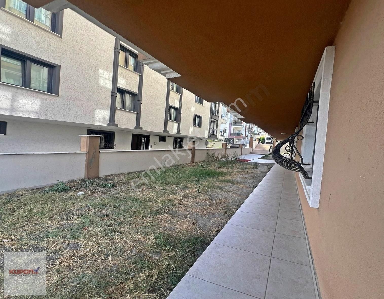 Beylikdüzü Kavaklıda Fırsat 4+2 Dublex Daire - Görsel 13