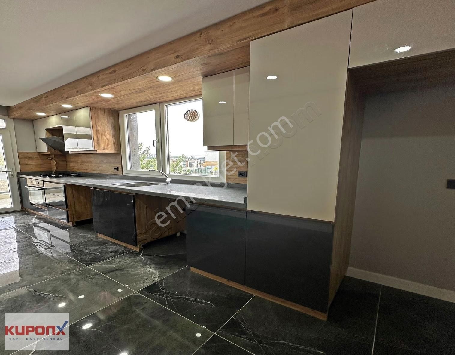 Beylikdüzü'nden Geniş Oturumlu Ön Cepheli Kaçırılmaz 3+1 Daire!! - Görsel 18