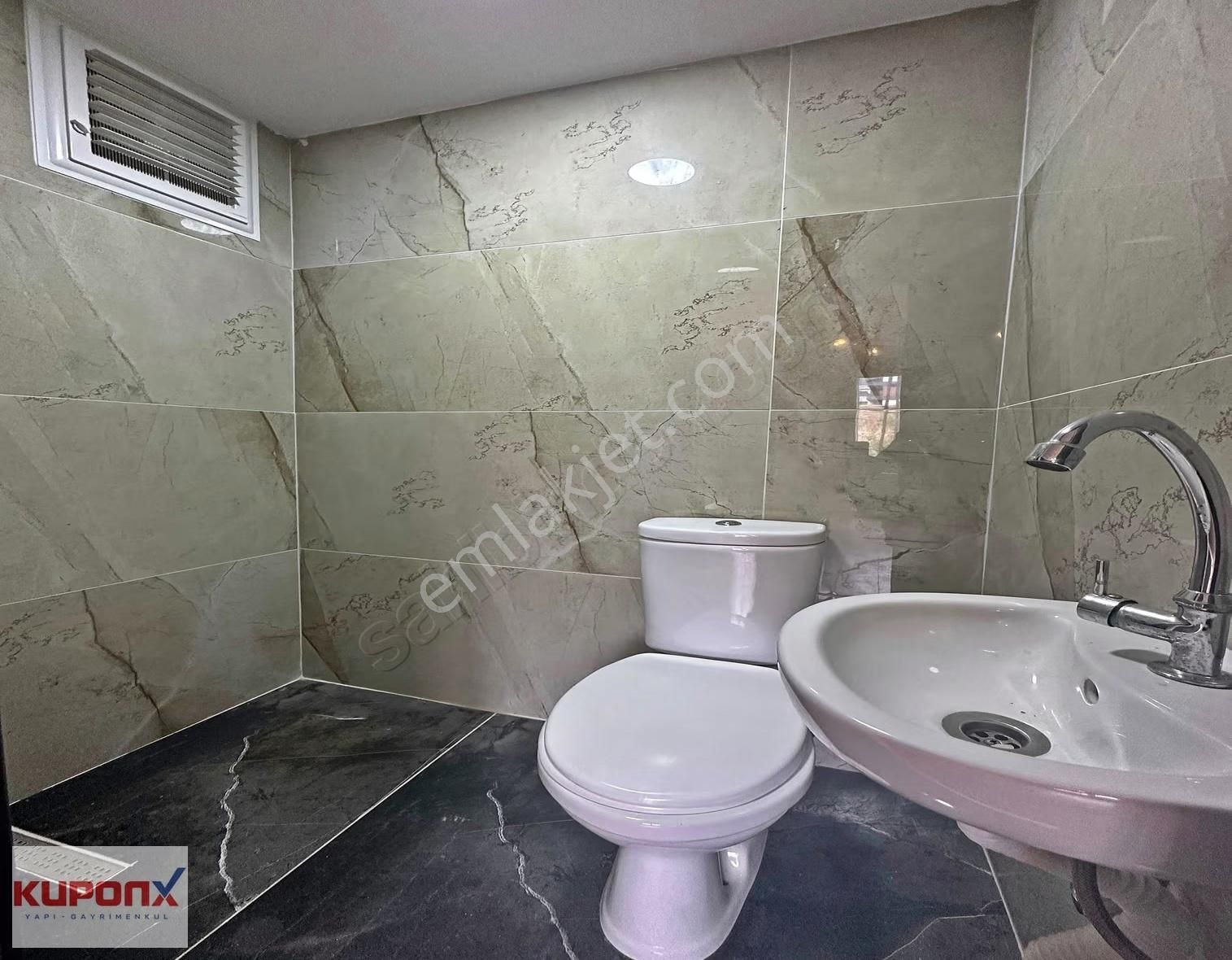 Beylikdüzü'nden Geniş Oturumlu Ön Cepheli Kaçırılmaz 3+1 Daire!! - Görsel 8