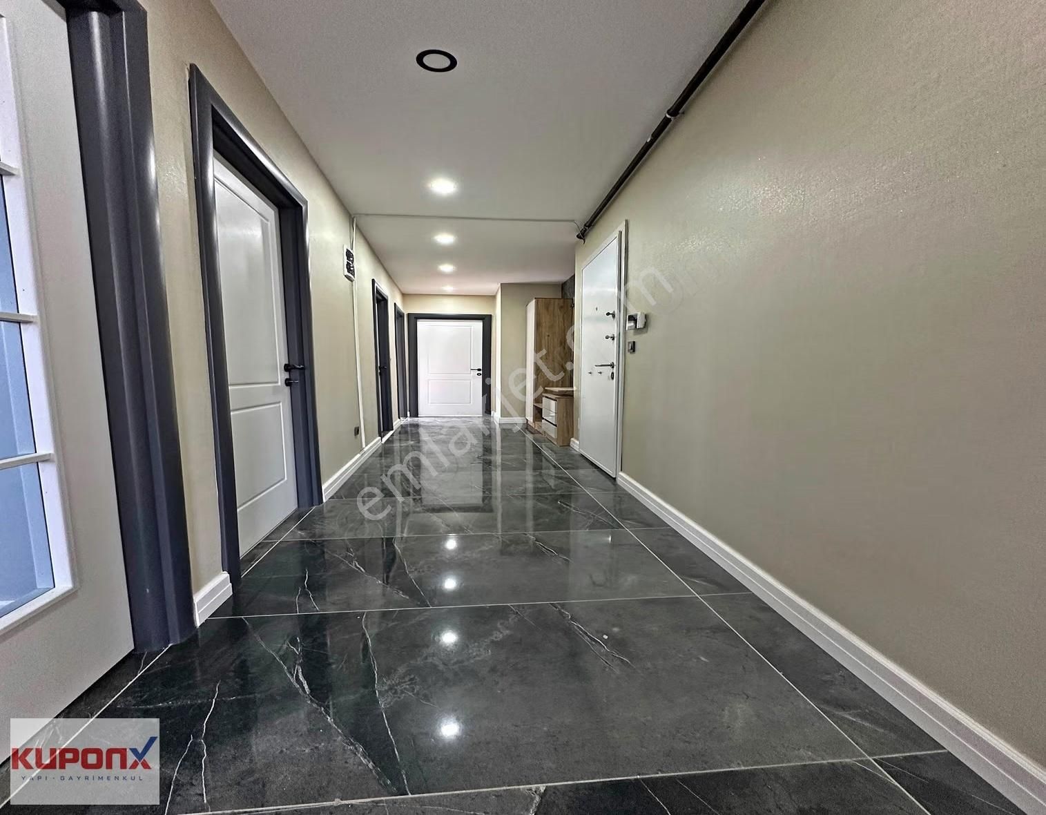 Beylikdüzü'nden Geniş Oturumlu Ön Cepheli Kaçırılmaz 3+1 Daire!! - Görsel 9