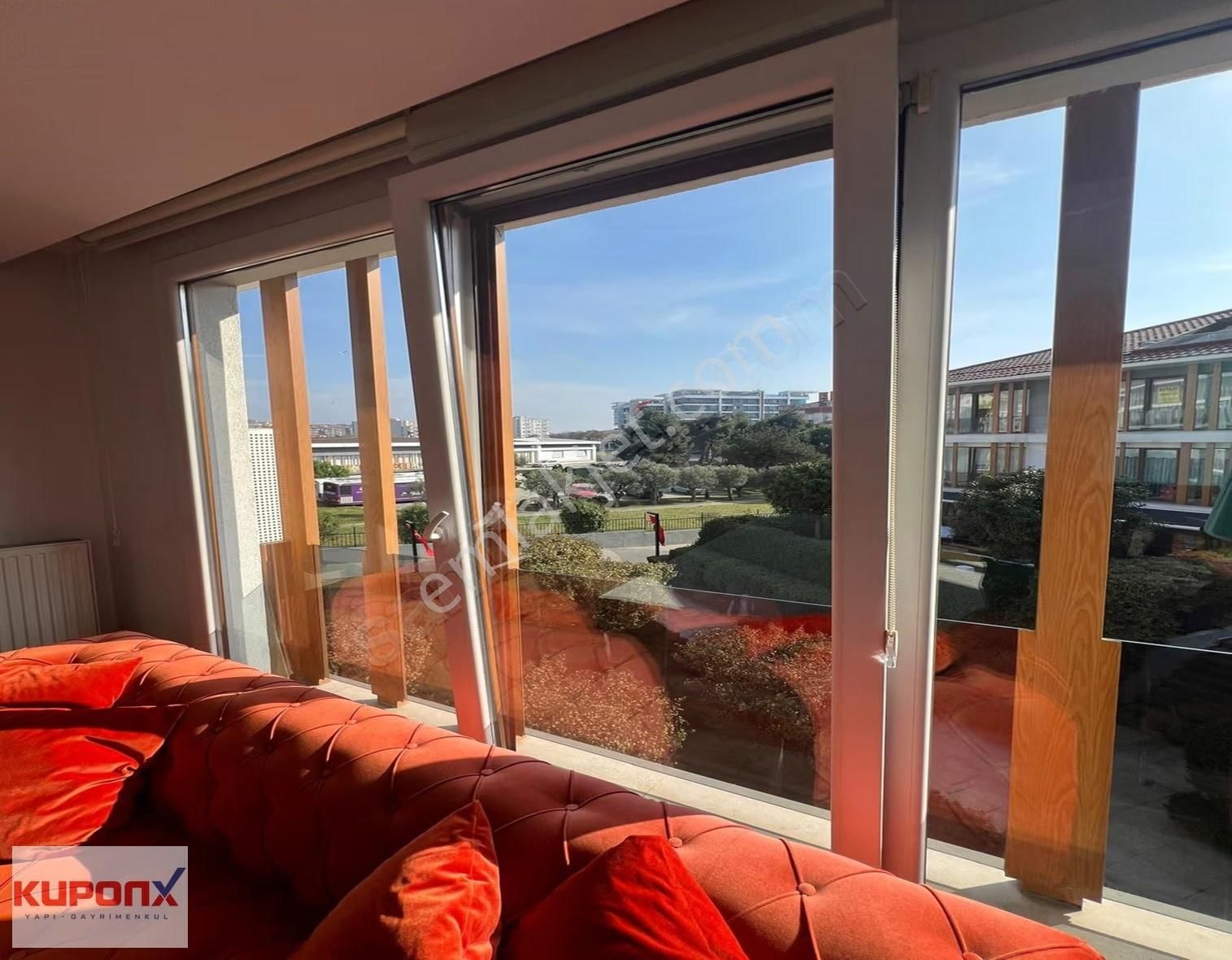 Avcılar Park Evleri'nden Lux Mimarisiyle Havuz Cepheli 2+1 Daire - Görsel 25