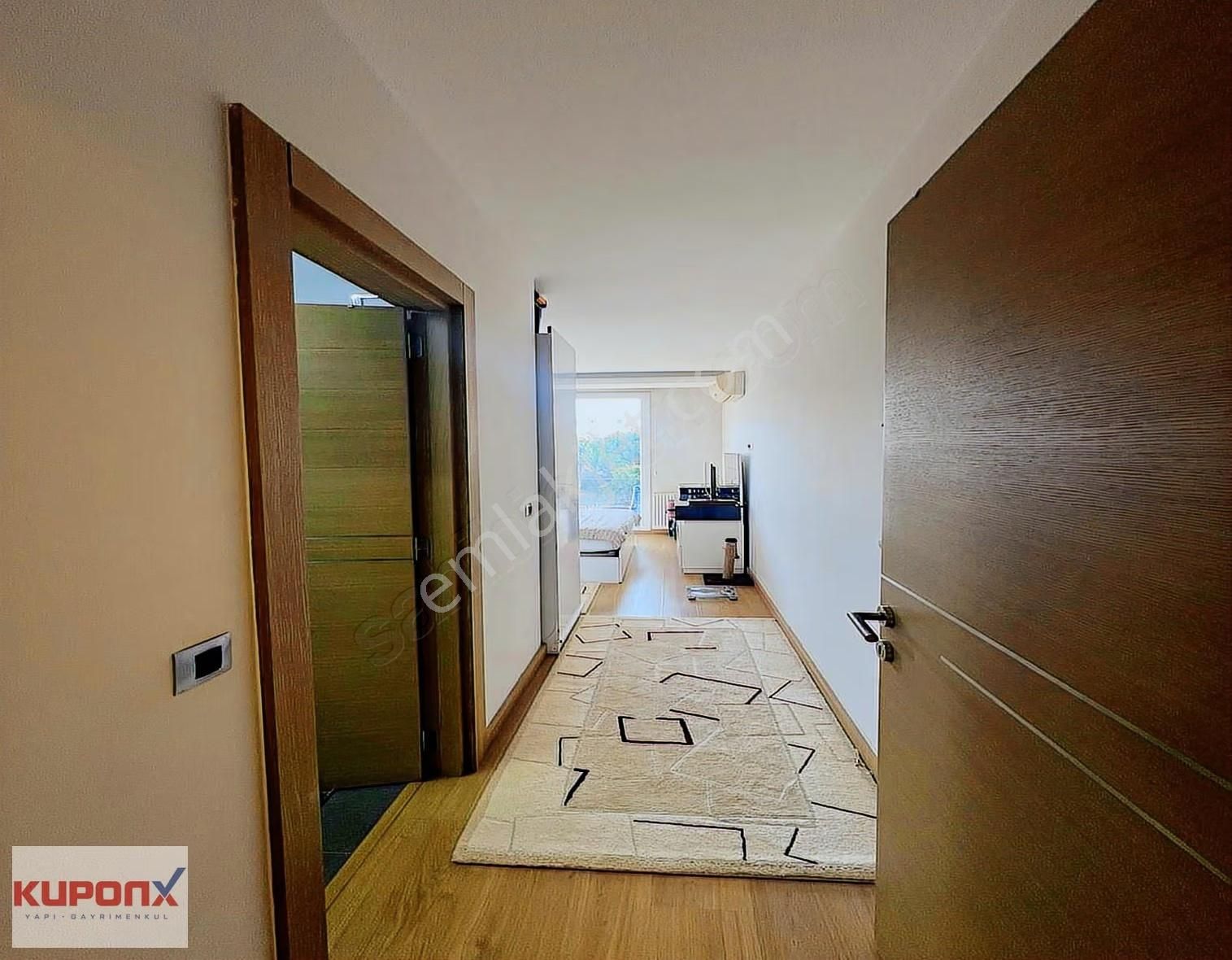 Avcılar Park Evleri'nden Lux Mimarisiyle Havuz Cepheli 2+1 Daire - Görsel 29