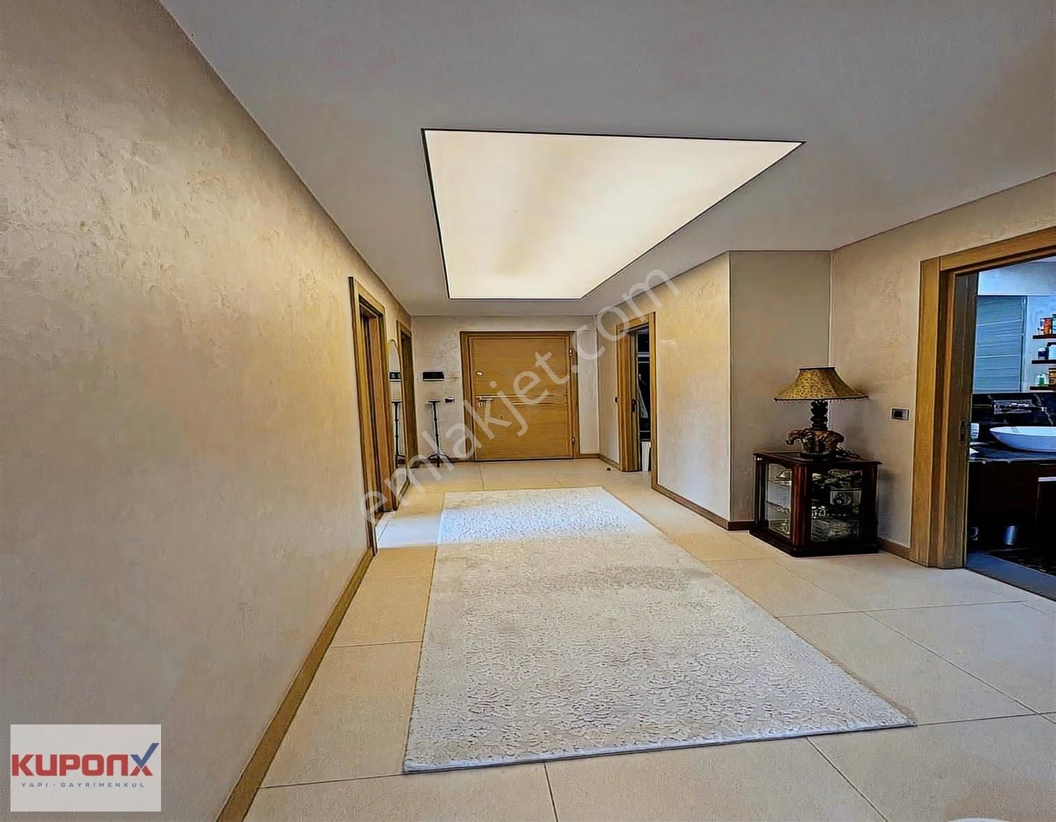 Avcılar Park Evleri'nden Lux Mimarisiyle Havuz Cepheli 2+1 Daire - Görsel 26