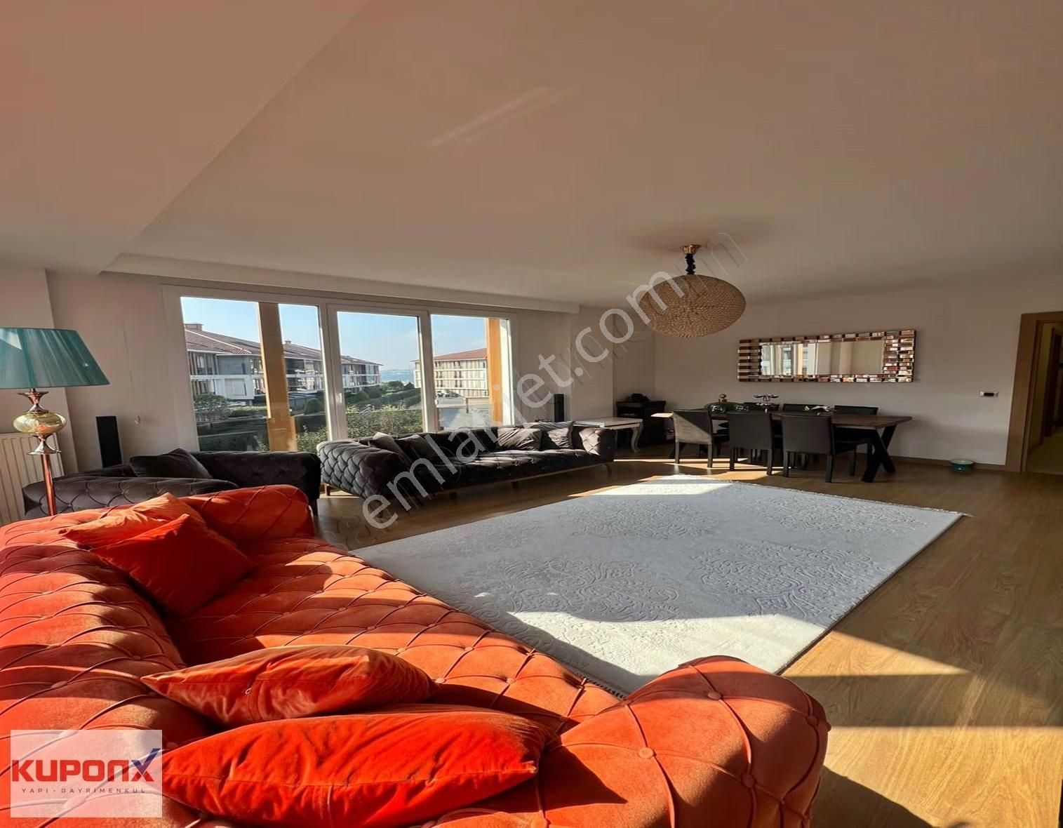 Avcılar Park Evleri'nden Lux Mimarisiyle Havuz Cepheli 2+1 Daire - Görsel 24