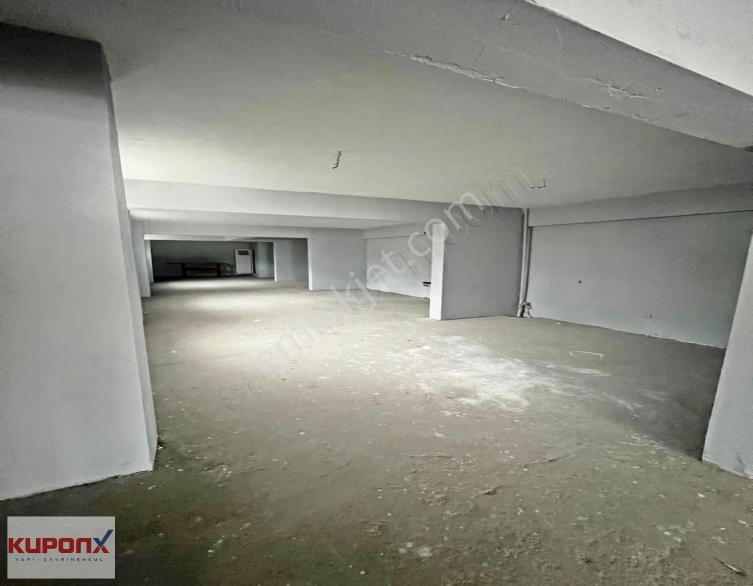 Beylikdüzü Kavaklı'dan İşlek Cadde Üzerinde Geniş M2'li Dükkan ! - Görsel 2