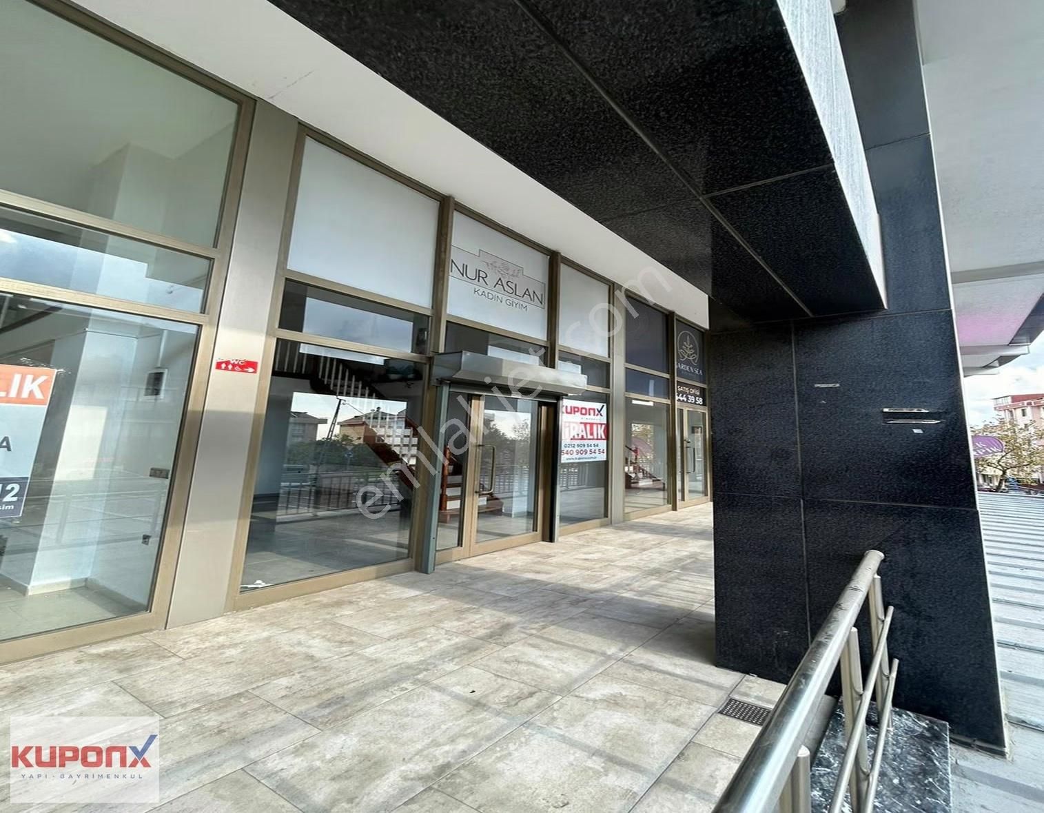 Kavaklı'dan İşlek Cadde Üzerinde Geniş Kullanımlı Kiralık Dükkan - Görsel 7