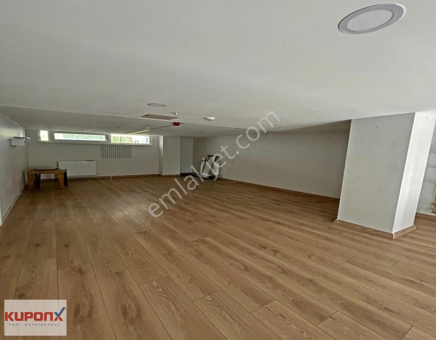 Kavaklı'dan İşlek Cadde Üzerinde Geniş Kullanımlı Kiralık Dükkan - Görsel 28