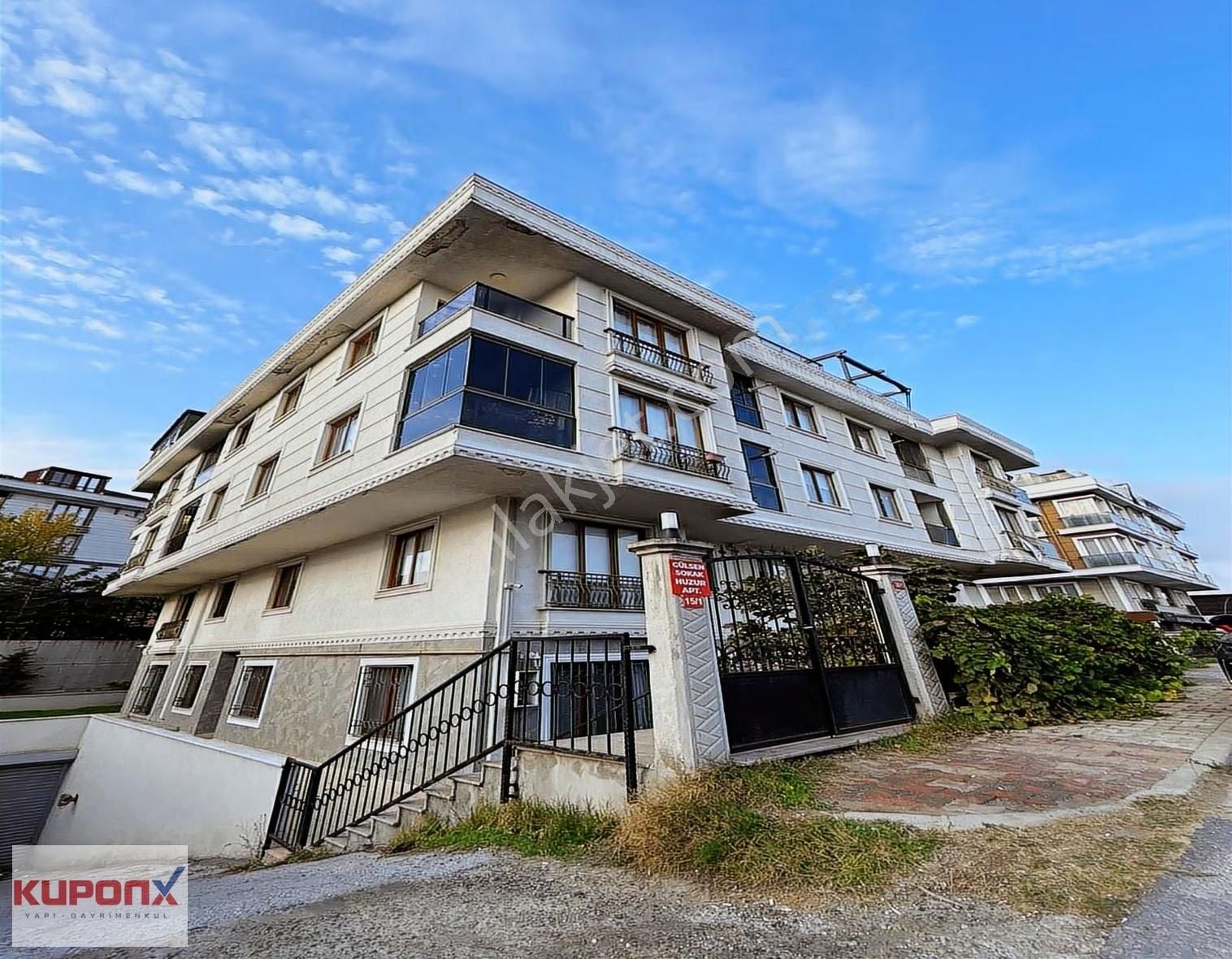 Beylikdüzü Kavaklı'da Acil Satılık Fırsat Butik Site İçi Daire ! - Görsel 27