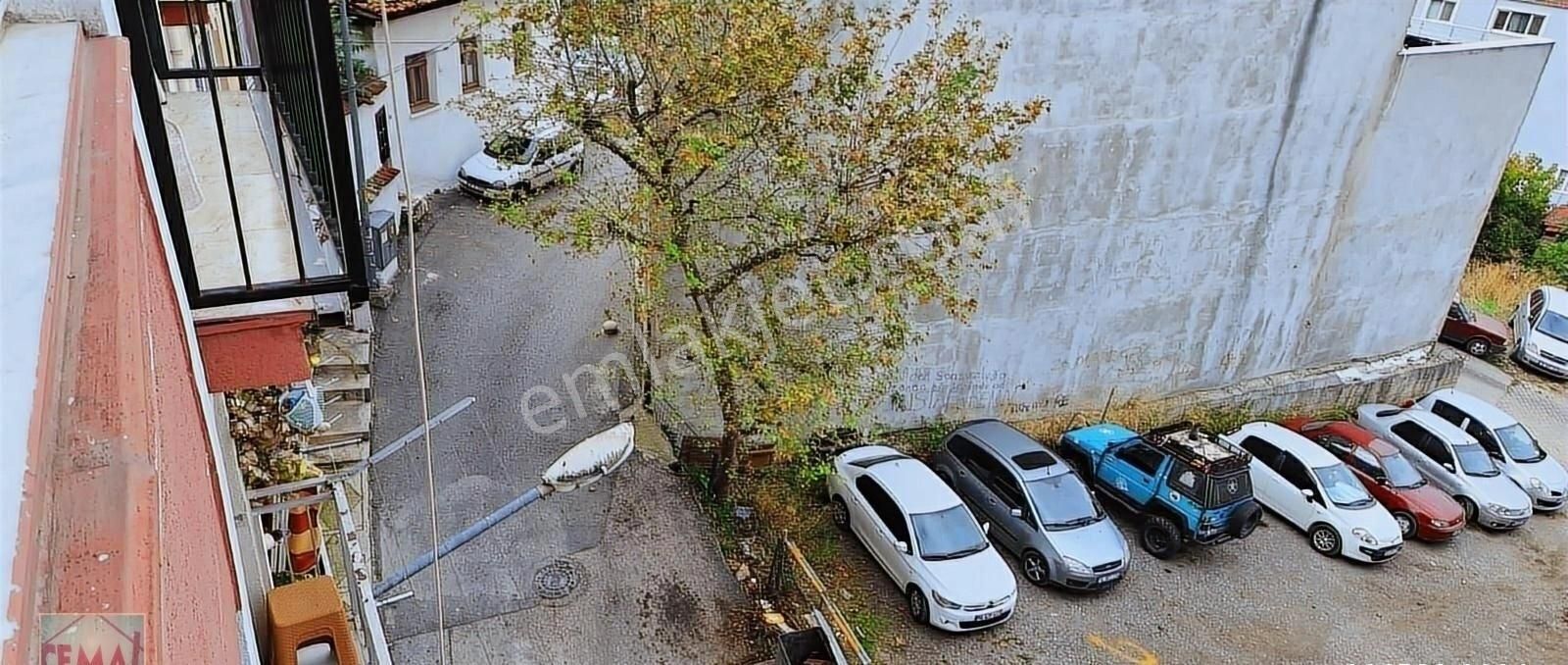 Cemal Emlak Bursa Yıldırım Namazgah Yeşil 4.ara Kat Bakımlı Eko - Görsel 8