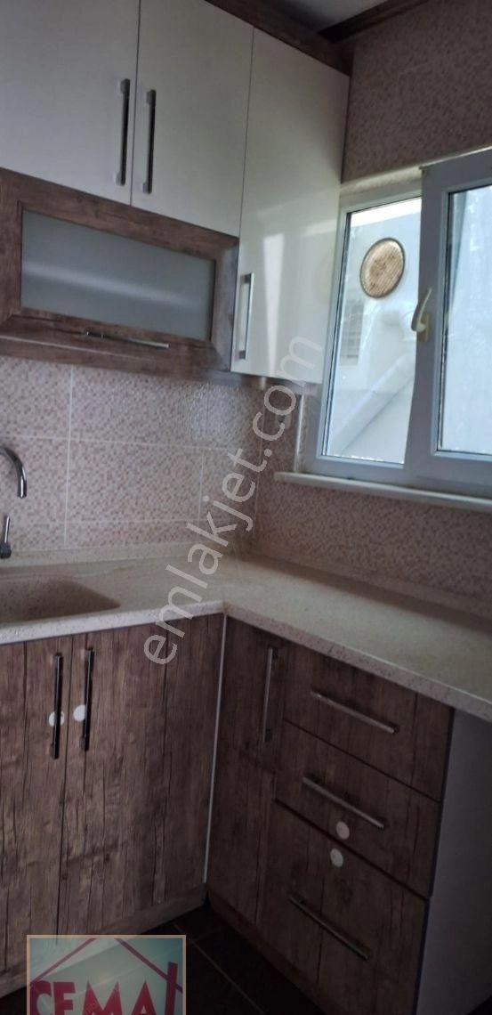 Cemal Emlak Bursa Yıldırım Şıble Meydan 2+1 Ekonomik - Görsel 13