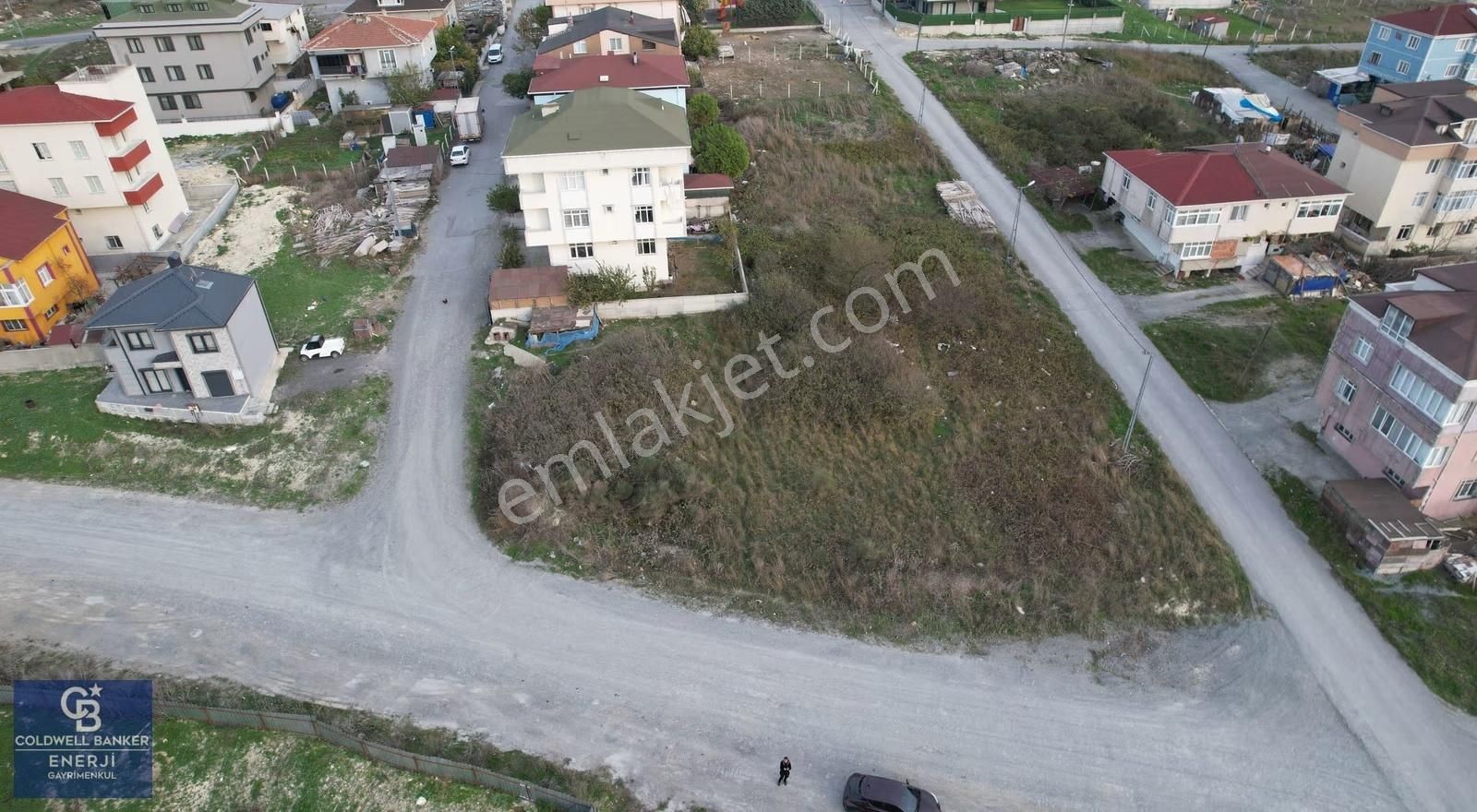 Arnavutköy Hadımköy Mahallesi Satılık Konut İmarlı Arsa