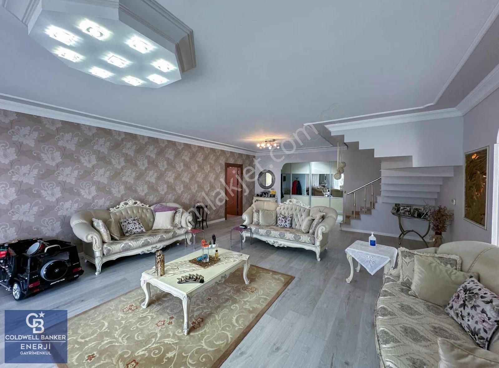 Bahçeşehir 2. Kısım'da Satılık 5+2 Tam Müstakil Triplex Villa - Görsel 13