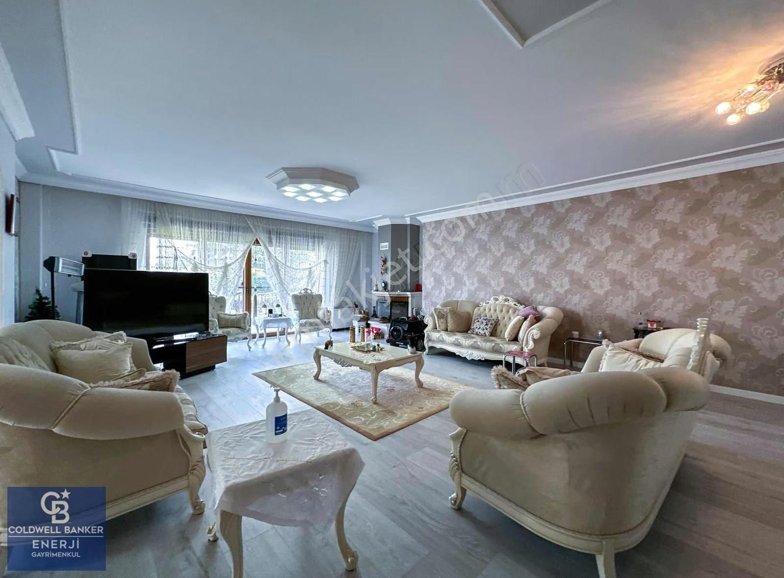 Bahçeşehir 2. Kısım'da Satılık 5+2 Tam Müstakil Triplex Villa - Görsel 3